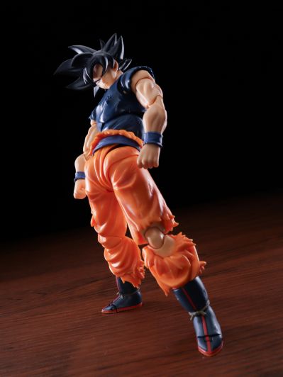 S.H.Figuarts 龙珠超 孙悟空 自在极意功 “兆”