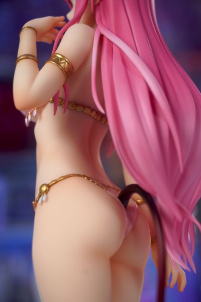 出包王女 Darkness 菈菈・萨塔琳・戴比路克