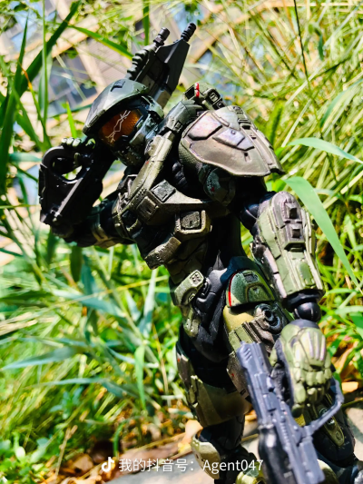 PlayArts改-KAI- 光环5:守护者 士官长