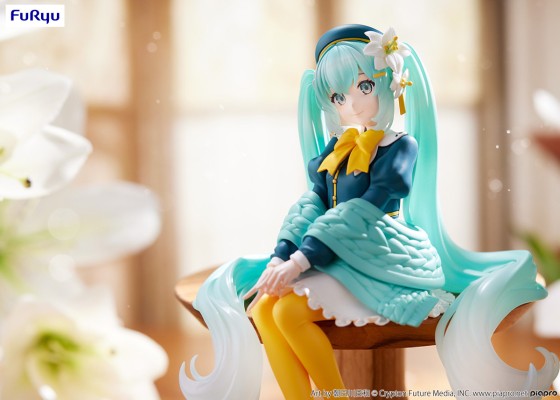 压泡面 初音未来 花仙子 百合花