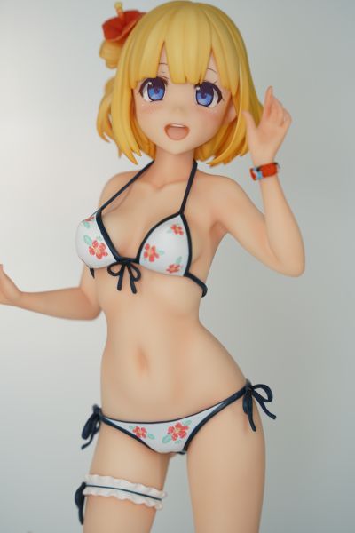 爱上火车 雏衣波莱特 比基尼泳装