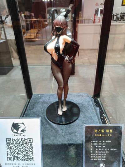 精品！精品！1/4 此方酱兔女郎 追视眼手办