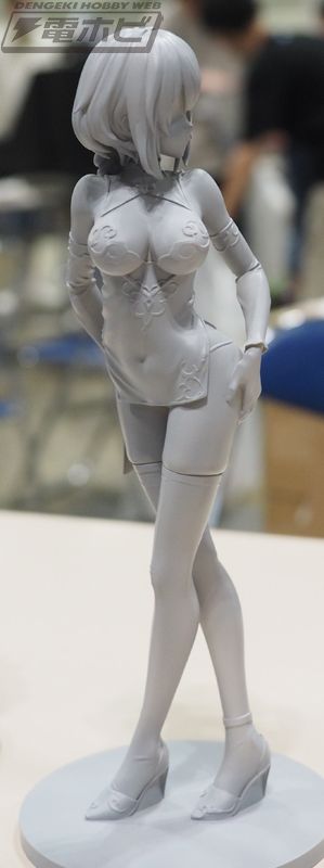 初来乍到的旗袍小姐 南宫樱桃 追视眼