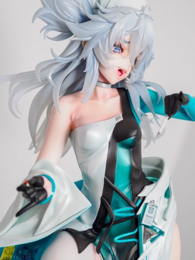 少女前线：云图计划 芙洛伦