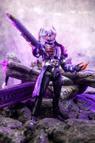 S.H.Figuarts  假面骑士霸牛 僵尸形态