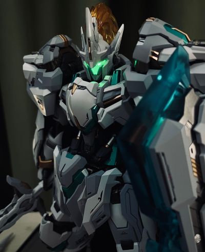 先祖效应 MCT-E02 至臻级·湖中骑士