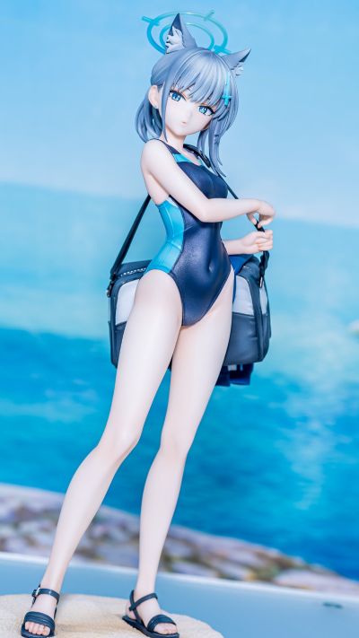 蔚蓝档案 砂狼白子 泳装