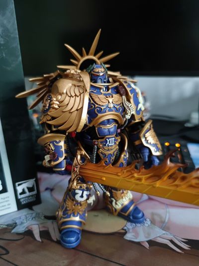 战锤40000 极限战士 基因原体罗保特·基里曼