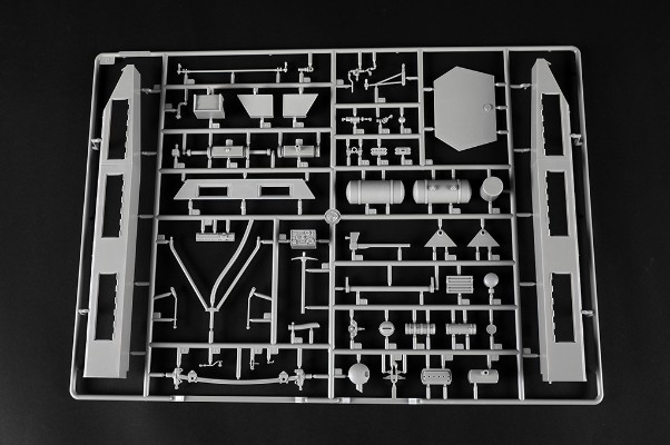 编号:00942 1/35 装甲车辆系列 Sd.Kfz 251 D型半履带输送车