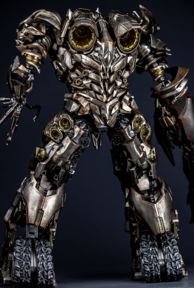 DLX 变形金刚2 威震天