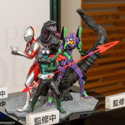 新·日本·英雄·宇宙 艺术情景3  奥特曼