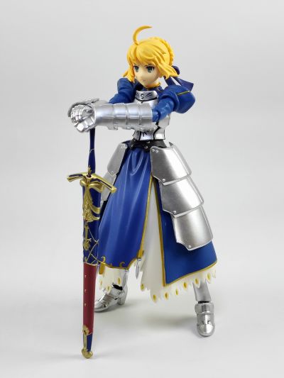 figma #EX-25 Fate/stay night [Unlimited Blade Works] SABER 礼服ver.