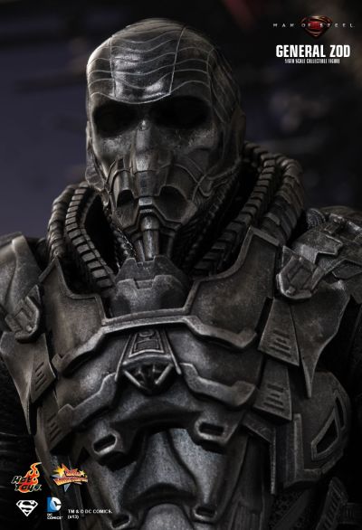 MMS216  超人：钢铁之躯 佐德将军 珍藏人偶