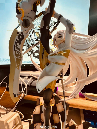 黑白之间 白骑士【G】