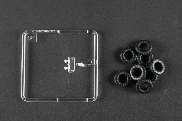 编号:07429 1/72 装甲车辆系列 斯崔克M1135 核生化侦察车