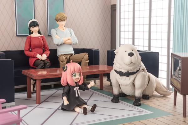 S.H.Figuarts 邦德+阿尼亚