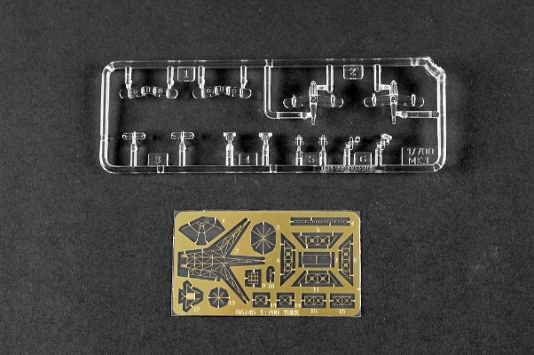 编号：06745 1/700 世界战舰系列 英国皇家海军“约克”号重型巡洋舰