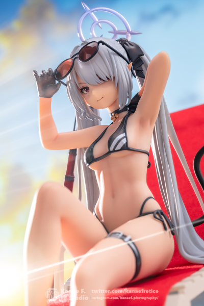 眼睛イオリ｜“为师要舔到太阳下山”