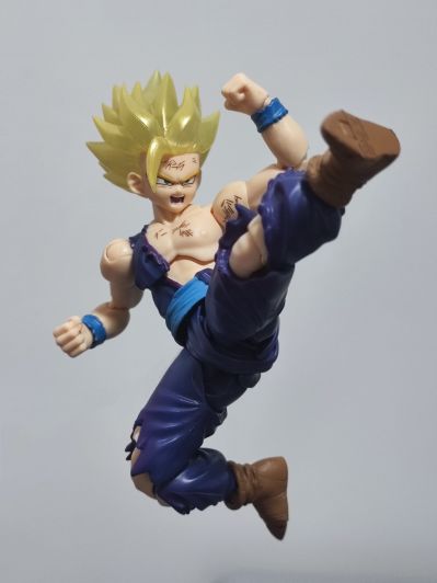 S.H.Figuarts 龙珠Z 超级赛亚人孙悟空+超级赛亚人2孙悟饭 -展会限定版-