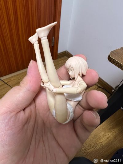 6寸 半包胶女素体