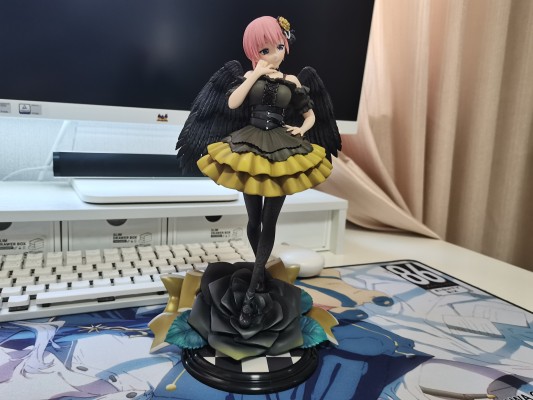 五等分的新娘∬ 中野三玖 堕天使