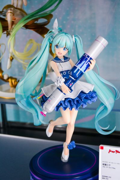 歌手系列01  蔚蓝档案 初音未来