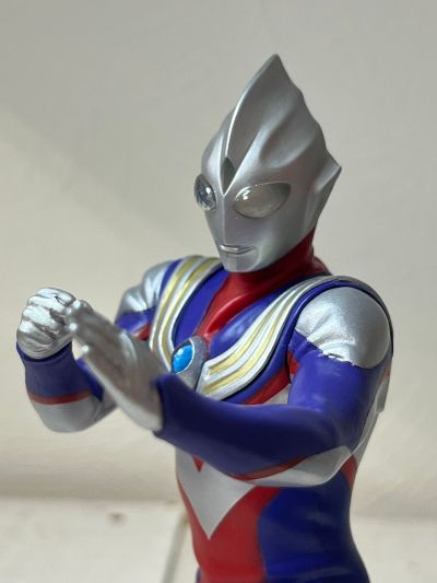 英雄勇像 迪迦奥特曼 迪迦奥特曼~致以辉煌的人~ A款