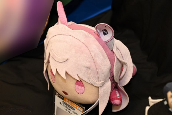 胜利女神：妮姬 大号趴趴毛绒玩偶 爱丽丝款