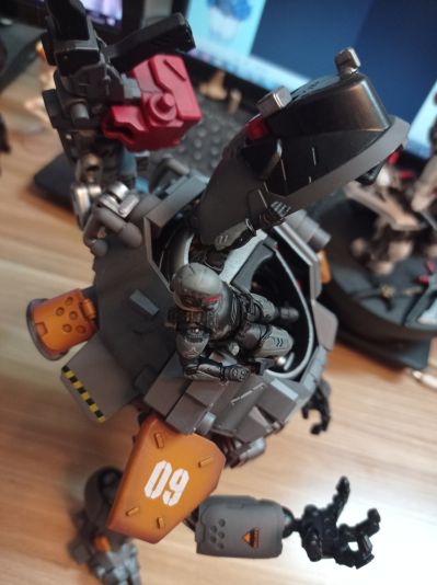 铁骸09 猎杀型机甲