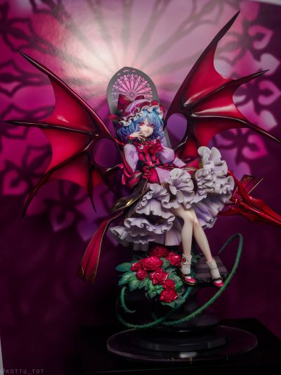 东方Project 蕾米莉亚・斯卡雷特