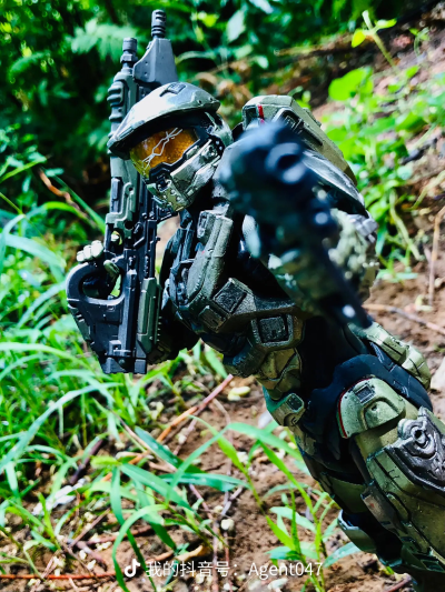 PlayArts改-KAI- 光环5:守护者 士官长