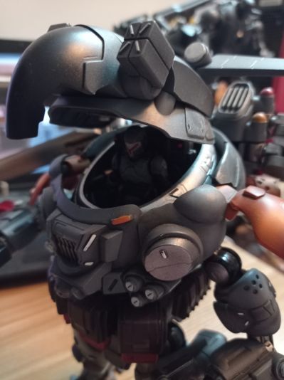 铁骸06空天作战机甲轰击型