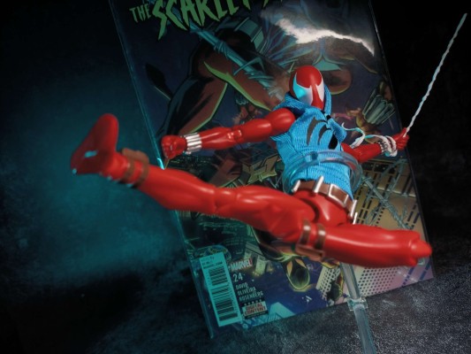 MAFEX 编号186 猩红蜘蛛侠（漫画版）