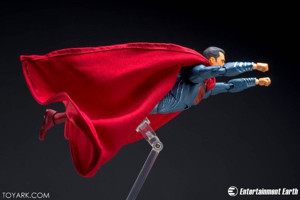 MAFEX No.018 MAFEX SUPERMAN 『蝙蝠侠 vs 超人 正义黎明』