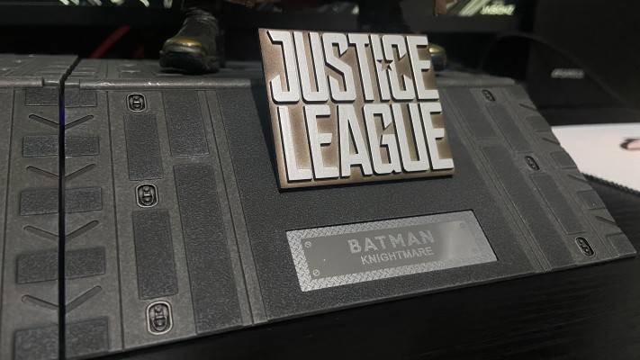 TMS038 电视杰作系列 扎克•施奈德版正义联盟 噩梦版蝙蝠侠和超人