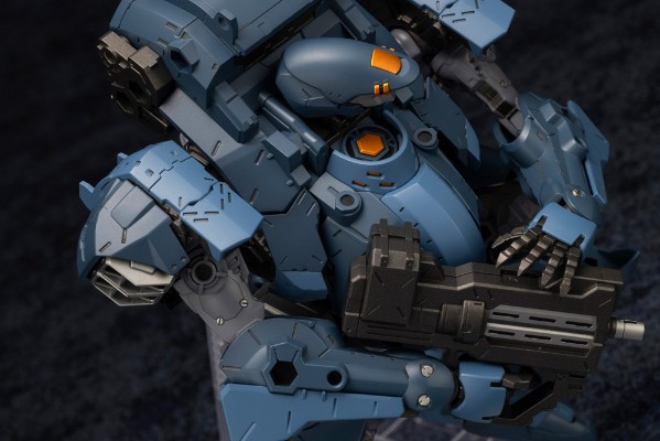 六角机牙 豪腕α 豺狼