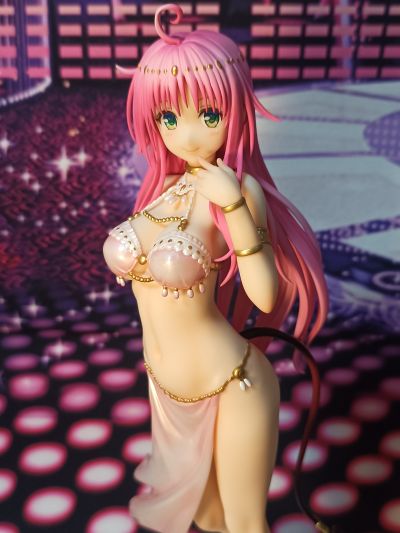 出包王女 Darkness 菈菈・萨塔琳・戴比路克