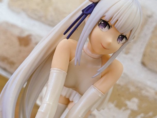 Celestial vivi Re：从零开始的异世界生活   爱蜜莉雅