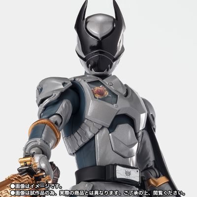 S.H.Figuarts  大甲虫王者