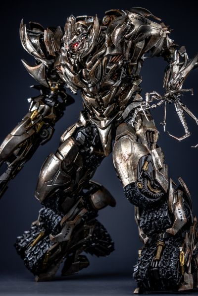 DLX 变形金刚2 威震天