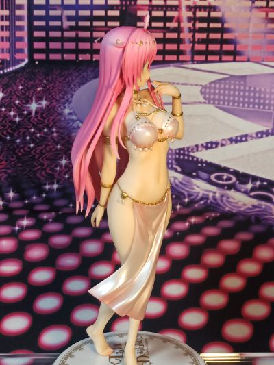 出包王女 Darkness 菈菈・萨塔琳・戴比路克