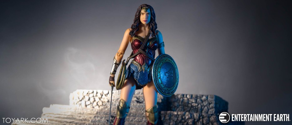 MAFEX No.024 神奇女侠 『蝙蝠侠 vs 超人 正义黎明』