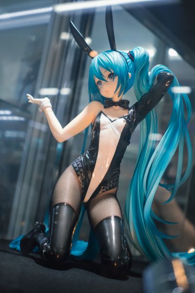 B-style 初音未来 兔女郎 三目YYB版