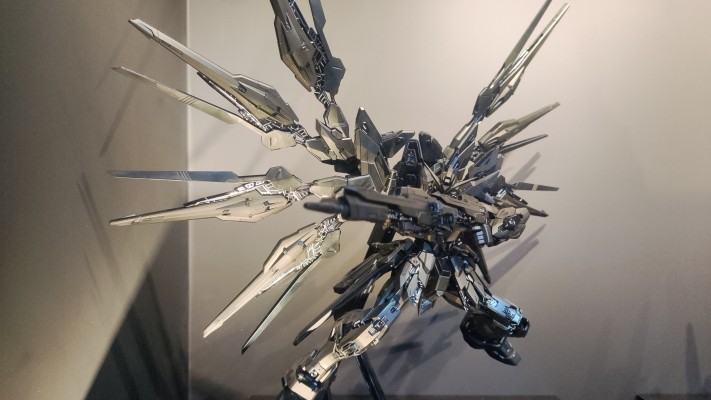 MGEX 1/100 强袭自由高达[MIDNIGHT COATING]