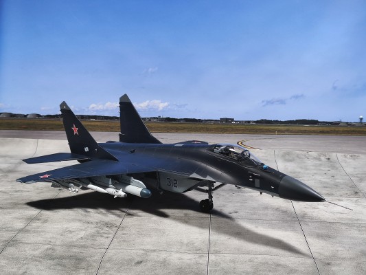 编号:02239 1/32 军用飞机系列 米格-29K“支点”战斗机