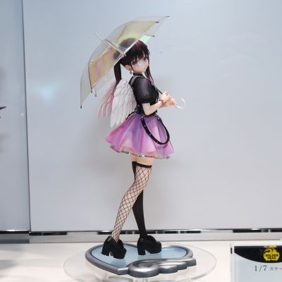 打开雨伞 收起翅膀 心羽