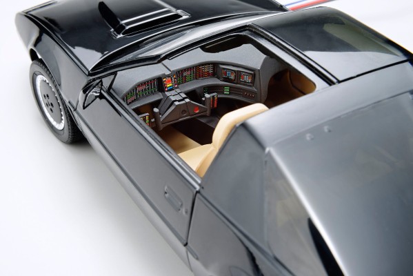 电影设备 No.KR-06 霹雳游侠 第一季  K.I.T.T.  （含附带音频装置的扫描仪）