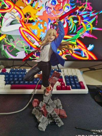 ARTFX J 链锯人 帕瓦