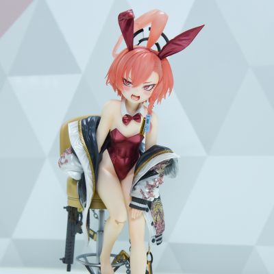 蔚蓝档案 美甘尼禄 兔女郎