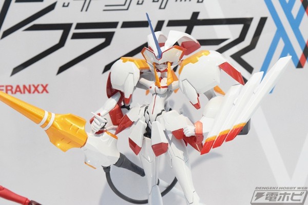 S.H.Figuarts×ROBOT魂 DARLING in the FRANXX 开播5周年纪念套装